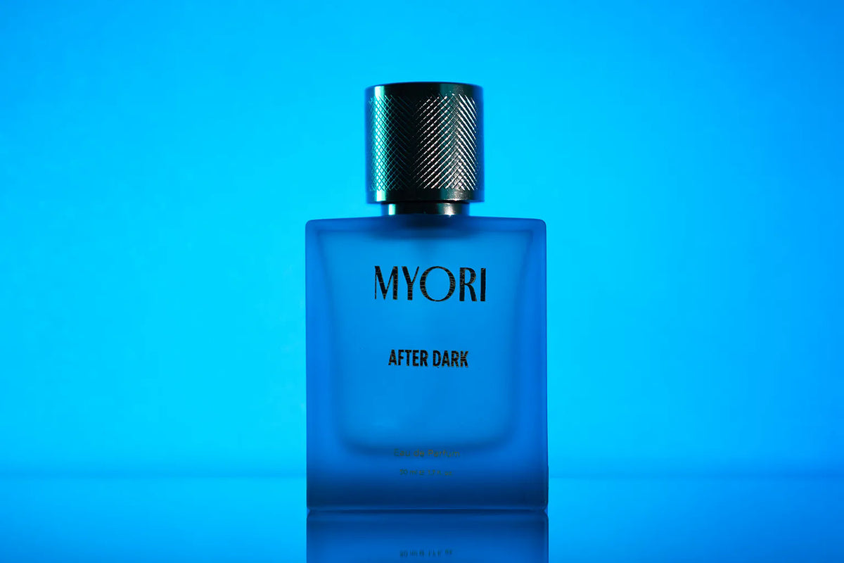 MYORI After Dark 50 ml parfüm şişesi, siyah frenk üzümü, gül ve oud temalı ürün fotoğrafı