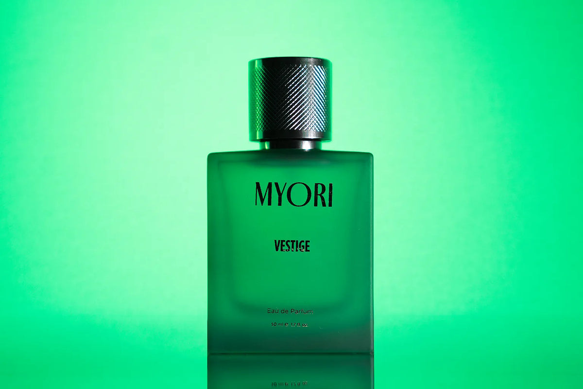 MYORI Vestige 50 ml parfüm şişesi, hindistan cevizi ve vanilya ile ürün fotoğrafı
